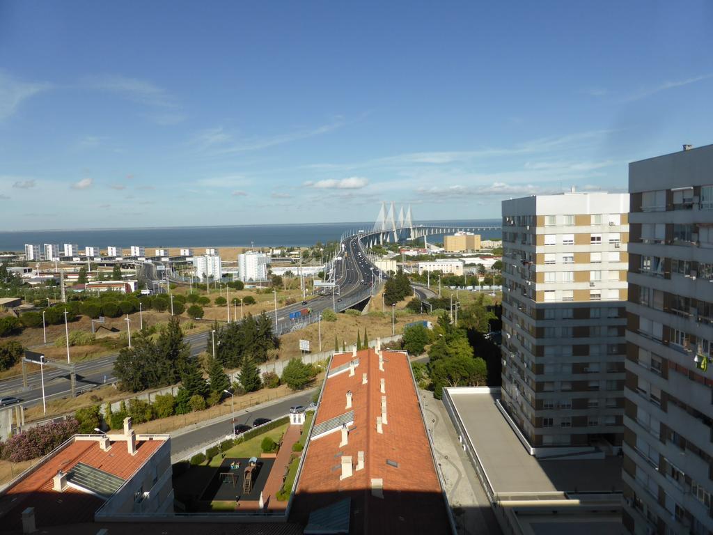 A View To The River Tejo - Sixtyfive Boutique Home Lisboa Екстериор снимка